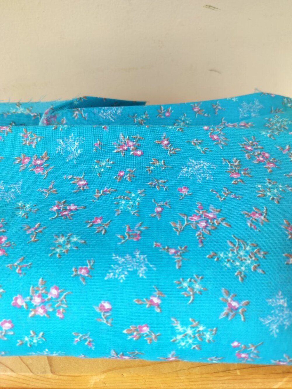 Vintage Fabric - Blue Florals
